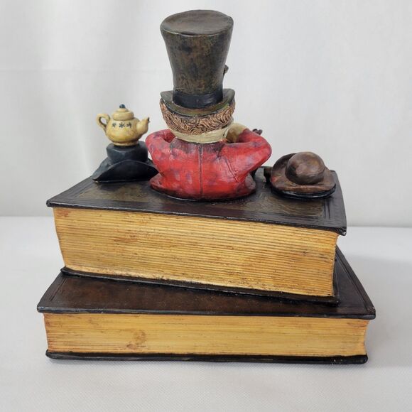Rare Alice in Wonderland Sculpture Figurine Book Worms The Penny Whistle Group - Picture 5 of 16